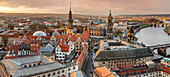 Aussicht über die Skyline am Abend, Dresden, Sachsen, Deutschland