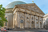  St. Hedwig&#39;s Cathedral Berlin, Germany 