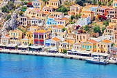  Blick auf den Hafen von Gialos, Gialos, Insel Symi, Dodekanes, Griechenland 