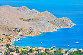  Pedi Beach, erhöhte Ansicht, Chorio, Insel Symi, Dodekanes, Griechenland 