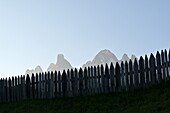 Geislergruppe im Sonnenuntergang, im Villnößtal, Dolomiten, Trentino-Südtirol, Italien