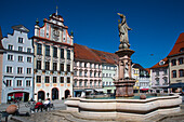  Landsberg Marienbrunnen with Town Hall, Bavaria, Germany 