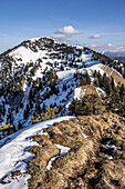 Blick zum Gipfel des Hochgern im Winter, Chiemgauer Alpen, bei Ruhpolding, Oberbayern, Bayern, Deutschland