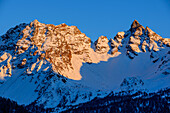  Cima di Raggiolo and Punta del Teo in the evening light, Saoseo Group, Livigno Alps, Graubünden, Switzerland 