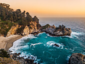 Sunset McWay Falls, Julia Pfeiffer Burns State Park, Big Sur, California, USA