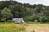 Fisherman's Cottage an der Westküste von Herm Island, Bailiwick of Guernsey, Großbritannien