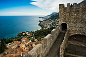  Mountain village above the sea, Roquebrune, Roquebrune-Cap-Martin, near Monaco, Cote d&#39;Azur, Alpes-Maritimes, Provence-Alpes-Cote-d&#39;Azur, Southern France, France 