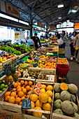  Market stall, market hall, Marche Provencal, Antibes, Provence Alpes Côte d&#39;Azur, Côte d&#39;Azur, Southern France, France 