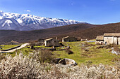  Italy, Abruzzo, Abandoned mountain village, Pagliare di Tione 