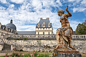 Statue and staircase of the Garden of the Duchess, Chateau of Valencay, Valencay, Department of Indre, Historic Province of Berry, Centre-Val de Loire region,France