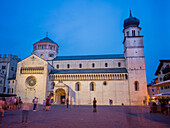  Trento Cathedral at night, Trento, Trentino, South Tyrol, Trentino-Alto Adige, Italy, Alps, Dolomites, Southern Europe, Europe 