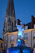  Frankreich, Bretagne, Nantes, Place Royale, Saint-Nicolas-Kirche, Brunnen,  