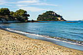  Beach, Plage de Cabasson, Bormes-les-Mimosas, Var, French Riviera, Provence-Alpes-Cote d&#39;Azur, Cote d&#39;Azur, France 