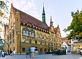  Ulm Town Hall and Market Square in the evening, Ulm, Swabian Alb, Baden-Württemberg, Germany 