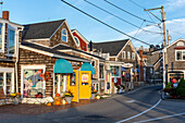  Charming little shops in Perkins Cove (Perkins Cove is a picturesque and historic area of Ogunquit, Marginal Way, Maine, East Coast, USA 