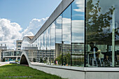  Rolex Learning Center, architectural firm SANAA, École polytechnique fédérale de Lausanne, EPFL, Lausanne, Canton of Vaud, Switzerland 