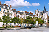  Place Hoche in the old town of Rennes, Ille-et-Vilaine, Brittany, France 