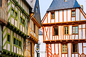  Timber-framed houses on the Place Henri IV in Vannes, Morbihan, Brittany, France 