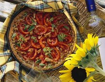 Tomato and nut tart with oregano