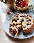 Käsekuchen mit Sauerkirschen