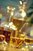 Stillleben mit Whisky und Cognac