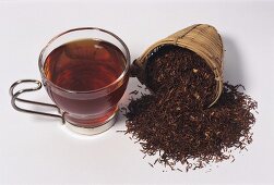 Rooisbos tea (Aspalathus linearis)