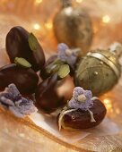 Pistachio dates (dates stuffed with pistachio marzipan)