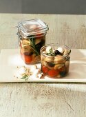 Champignon-Chilli-Pickles (ca. 1 Woche haltbar)