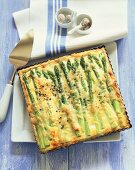Ricotta and asparagus quiche