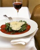 Carpaccio con la rucola (marinated, raw beef)