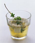 Barbecue marinade of lemon juice, wine, garlic and thyme