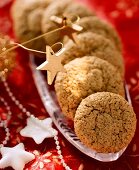Nut macaroons for Christmas