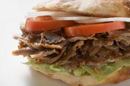 Döner sandwich with onions and tomatoes