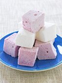 Home-made marshmallows