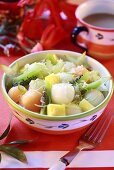 Fruit salad with honey and ginger sauce