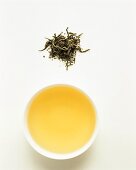 White green tea, slightly twisted leaf