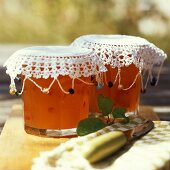 Apple and pepper jelly