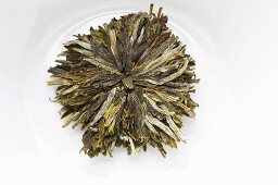 'Mu Dan' tea bloom (green tea, China)