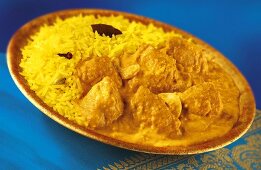 Chicken korma with saffron rice (India)