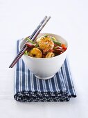 Fried prawns with spring onions and peppers