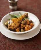 Chicken drumstick with vegetables