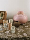 Verschiedene Vasen & Gefässe zur Wohnraumdekoration