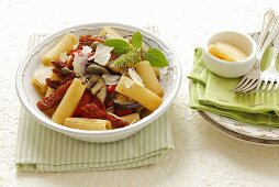 Rigatoni with grilled aubergines, capers and dried tomatoes