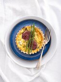 Fig tartlet with thyme and creme fraiche