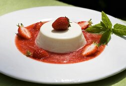 Panna cotta with strawberry soup