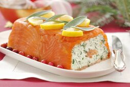 Smoked salmon terrine with soft cheese and herbs (Christmas)