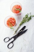 Tomato drinks with thyme