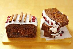 Spiced coffee cake with dried fruit and nuts