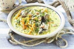 Fish ragout with carrots