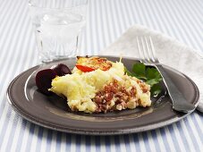 Isterbandspudding (Mashed potato, sausagemeat & tomato dish, Sweden)